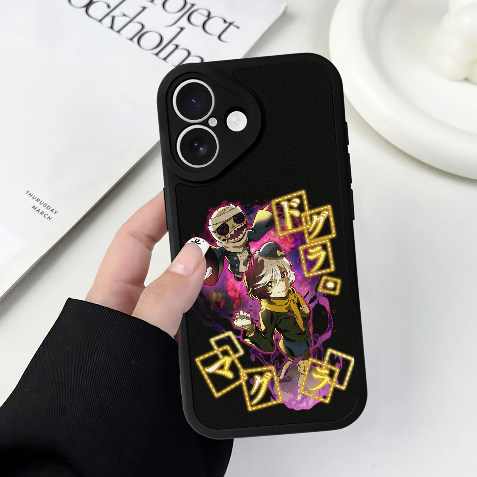 （画像用） 文豪ストレイドッグス Bungo Stray Dogs 【iPhone 16シリーズ対応】シリコンスマホケース（レザー調） 材質：シリコン